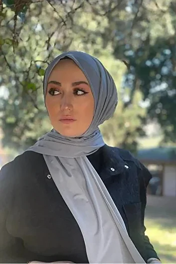 SAYRA Gray Sandy Fabric Snap Shawl Shawl - Ready Syr006
