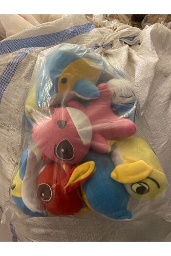 Juju 20 cm Mixed Assortment Machine Plush 10 Pieces