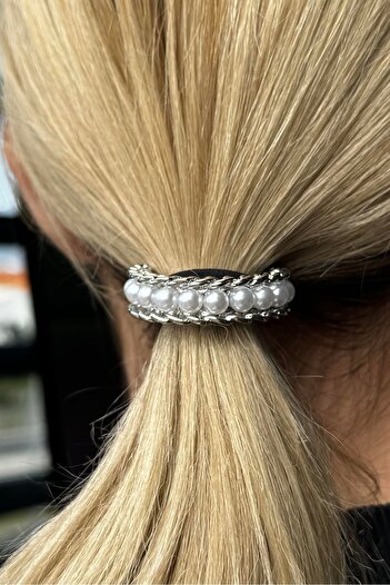 TAKIŞTIR Silver Color Metal Pearl Detailed Rubber Buckle