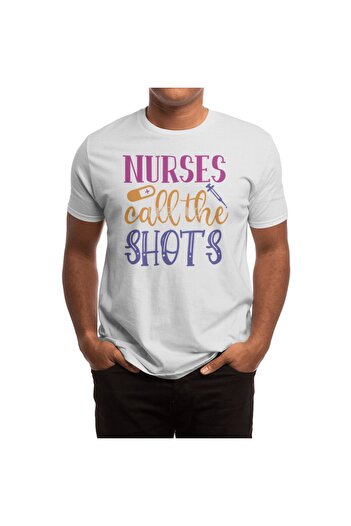 Fizello Чоловічий та жіночий унісекс білий футболка - Lovely Nurses Call The Shots