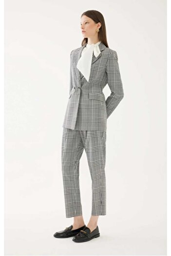 Exquise Belted Jacket