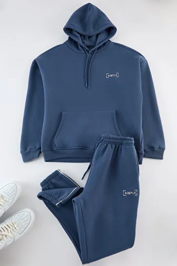 Trendyol Collection Trening bărbați din lână supradimensionat cu glugă brodat Indigo - TMNAW24EM00000