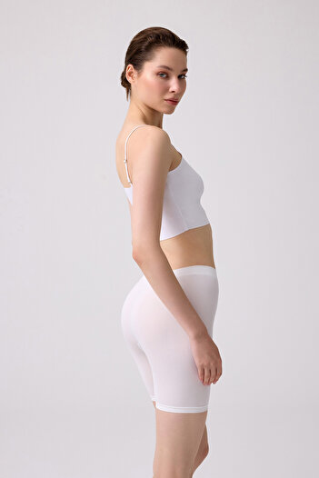 Cottonhill Premium - Women's White Ultra-Comfortable Seamless High Waist Long Leg Boxer