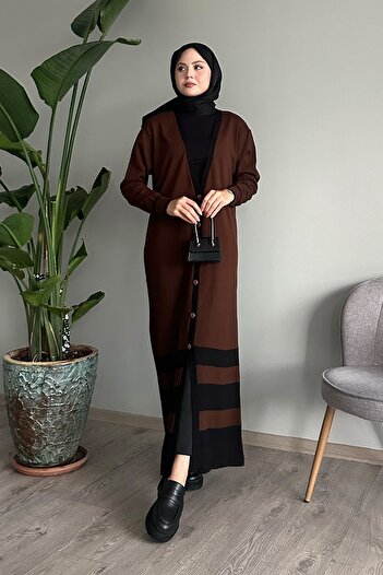 InStyle Μακριά πλεκτή καφέ πλεκτή ζακέτα - ριγέ λεπτομέρεια