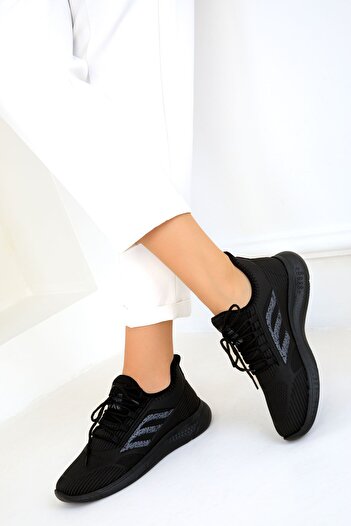 SOHO Women's Sneaker 19544 - Black Black