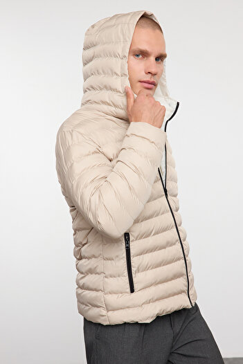Trendyol Collection Χειμερινό παλτό με κουκούλα Stone Regular Fit TMNAW25MO00028