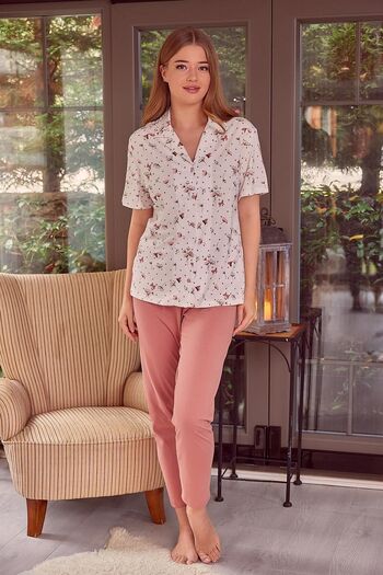 Zeyland Women's Buttoned Short Sleeve Pajama Set