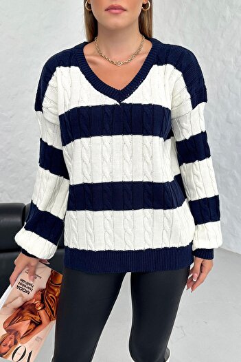 Know Hair Braided Navy Blue Soft Knitwear Sweater - V-Neck