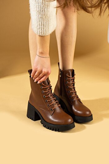 Pembe Potin Women's Tan Poly Sole Zippered Comfortable Fit Warm Lining Lace-Up Heeled Boots