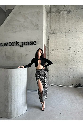 OXEDCO Fusta de damă cu nasturi în față, lungime maxi, negru, alb, cu model leopard, din lycra