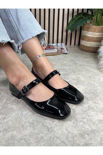 Nstil Daily Black Women's Flat Shoes with Adjustable Buckle Single Band Short Heel Blunt Toe Shoes M-506