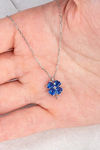 elasilver Mavi Safir Taşlı Dört Yapraklı Yonca 925 Ayar Gümüş Kadın Kolye