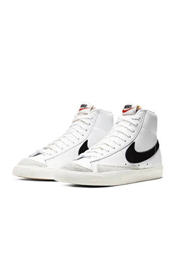 Nike Vintage Blazer Mid 77 Wmns Sneaker