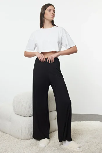 Trendyol Collection Viskózové černé pletené spodky pyžama - Thmaw25Pj00010
