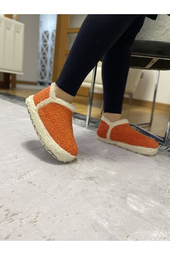 İpek Fashion Women's Fluffy Plush Anti-Slip Sole Noiseless Home Shoes Home Boots