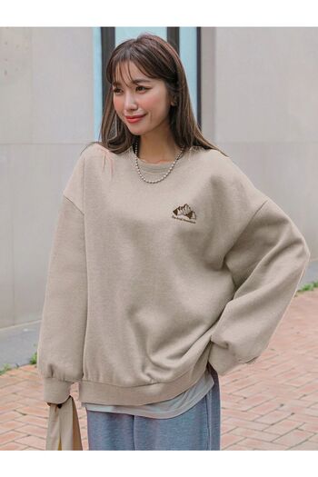 Know Women's Beige Arid Mountain Printed Oversize Sweatshirt