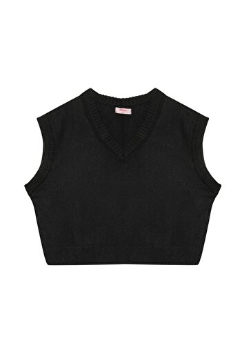 Quzu V-Neck Insignia