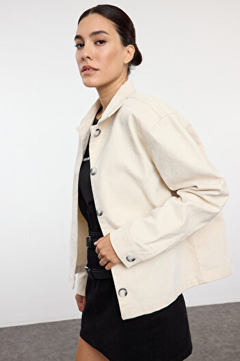 Trendyol Collection Ecru More Sustainable Suede Look Denim Jacket Twoaw25Ce00057