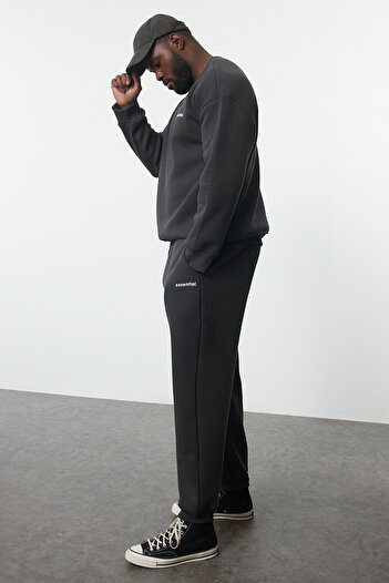Trendyol Collection Anthracite Plus Size Fleece Σετ φούτερ και φούτερ με στάμπα μεγάλου μεγέθους - TMNAW25TS00001