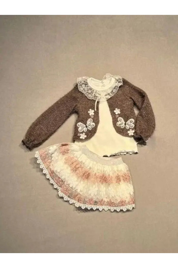 The LOG INVEST Embroidered Skirt Knitted Cardigan Long Sleeve Sweat 3 Piece Girl's Set Brown
