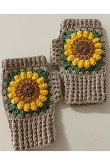 El örgüsü Sunflower Patterned Crochet Women's Beanie Gloves Set - for Crochet