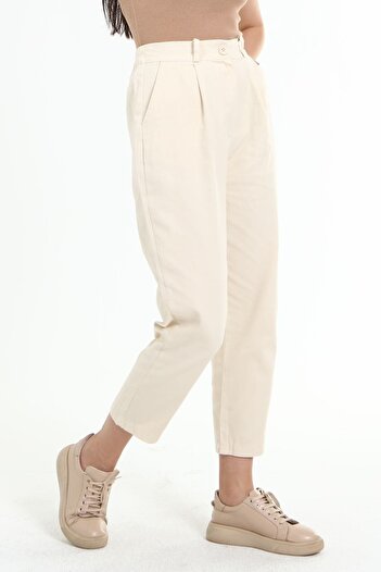 2K&M Nude Off-White High Waist Jeans