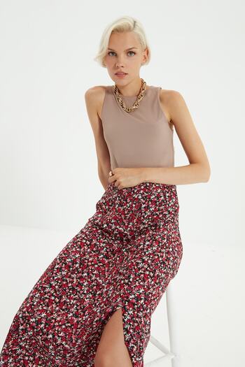 Trendyol Collection Multi-Colored Slit Detailed Floral Patterned Viscose Fabric Midi Woven Skirt TWOSS20ET0230