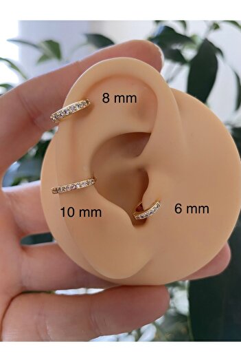 Arescollection KARARMAZ ZİRKON TAŞLI HALKA TRAGUS HELİX CONCH LOBE ROOK UYUMLU 1 ADET PİERCİNG KÜPE
