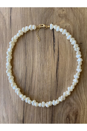Stoneday Off-White Trapezoid Pearl Gold Detailed Summer Pearl Bead Necklace