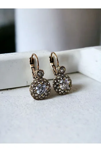 FAYRA ACCESSORIES Diamond Mounted Zircon Stone Earrings