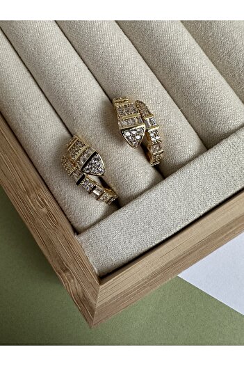 ringbox Gold Baget Taşlı Sarmal Yılan Küpe