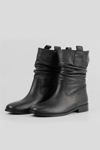 TUNAELLİ Kadın Siyah Hakiki Deri 35-41 Numara Körüklü Bot & Bootie