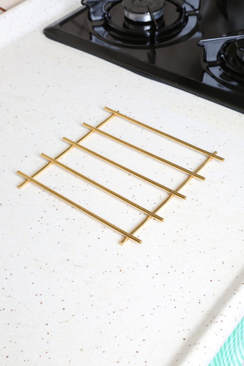 MultiStore Gold Trivet - Fireproof and Stainless Protection Coffee Table, Metal Service Presentation