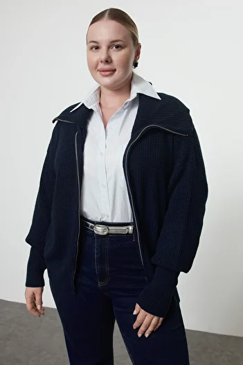 Trendyol Curve Navy Blue Turn-Down Collar Zippered Knitwear Cardigan Tbbaw25Av00009