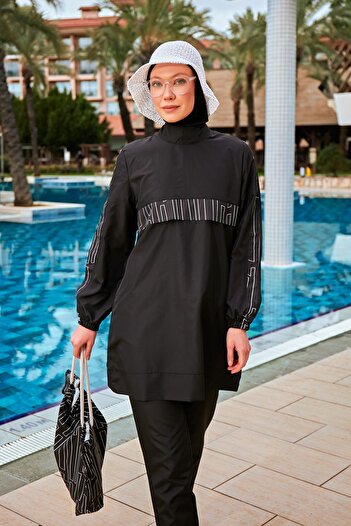 Riva Mera R2416 Μοντέλο με μοτίβο ολόσωμο μαγιό Hijab
