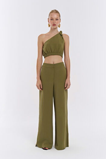 Quzu Χακί One Shoulder Crop Λινό Μπλούζα