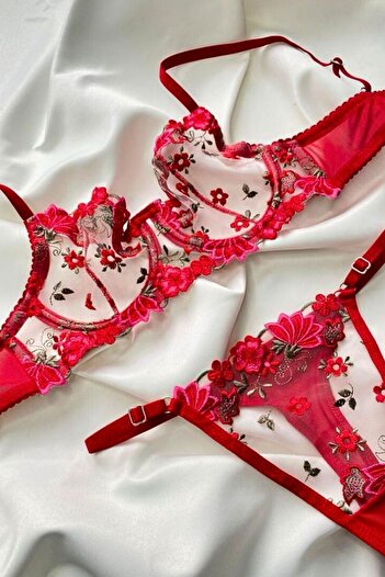 Moldina Women's Bra Set Red Floral Underwire