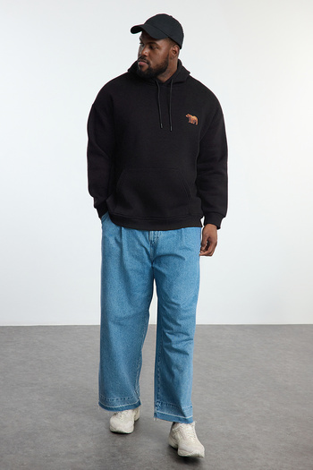 Trendyol Collection Μεγάλο μέγεθος Μαύρο Oversize/Φαρδιά φούτερ με κουκούλα Fleece εσωτερικά TMNAW25AO00005