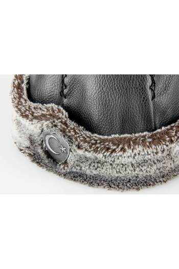 İhvan Ertugrul Börk Gray Hat - 2009