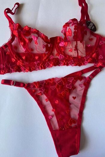 Moldina Bra Set with Red Heart Special for My Lover