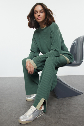 Trendyol Modest Petrol Green Knitwear Σετ - Χρώμα και Λεπτομέρεια Piping, TCTAW25US00059
