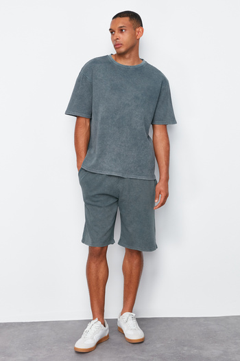 Trendyol Collection Anthracite Textured Antique Rubber Waisted Waffle Shorts - Oversize Cut TMNSS24SR00047