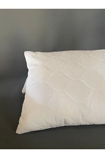 NetworkAvm 4 Pieces Quilted Microfiber Pillow Protector - Zippered Mattress and Cover Set