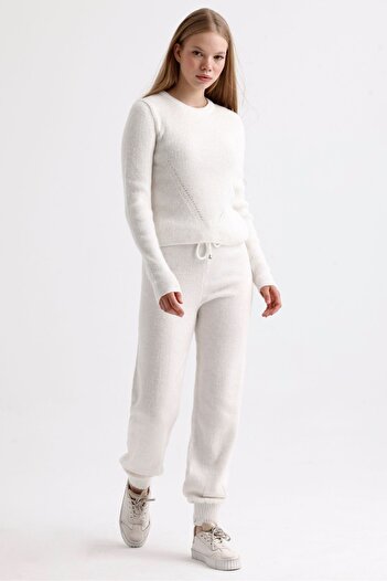 MD trend High Waist Women's Knitwear Pants and Crop Sweater Set - Lace-Up and Waist Elastic