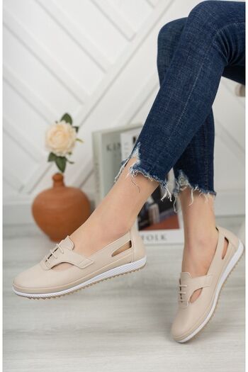 Preshley Women's Loren Cream Daily Orthopedic Shoes