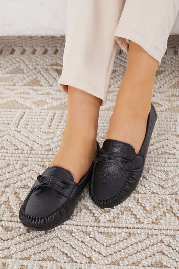 TOFİSA Lightweight Women's Ballerinas with Black Bow Tie - Comfortable Sole - 24582