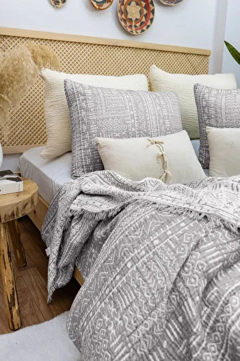destinyhometex Aztec Patterned 4 Layer Oversize Muslin Pillow Case - 100% Cotton 230X250Cm/2 Pieces 50X70Cm