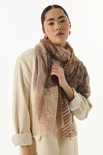 FENZA SCARF Μπεζ βαμβακερό έθνικ λουλουδάτο σάλι Adalie