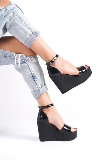 Preshley Women's Verla Black Patent Leather Single Band High Wedge Sole Shoes