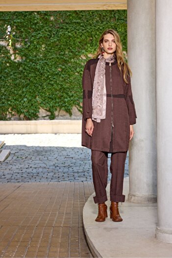 MissWhence Brown Seasonal Zippered Shirt - 36407